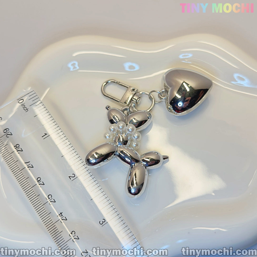 Silver Balloon Dog Keychain with Heart Charm—Cute Alloy Bag Pendant for Backpacks, Handbags, Car Keys, Gifts for Women & Girls - Tiny Mochi