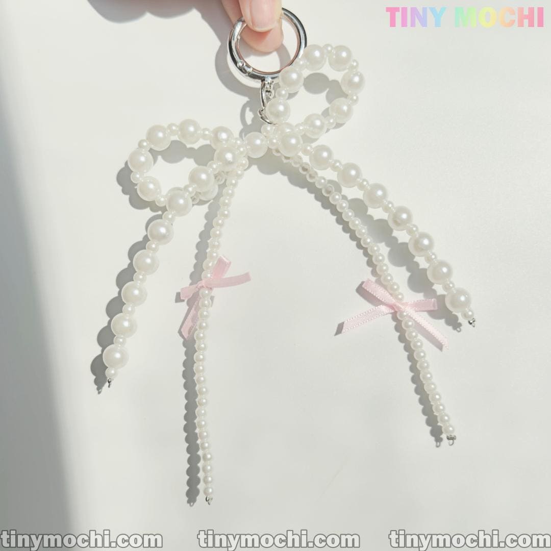 Sweet Pearl Light Pink Bow Keychain – Coquette Aesthetic Charm for Bags & More - Tiny Mochi