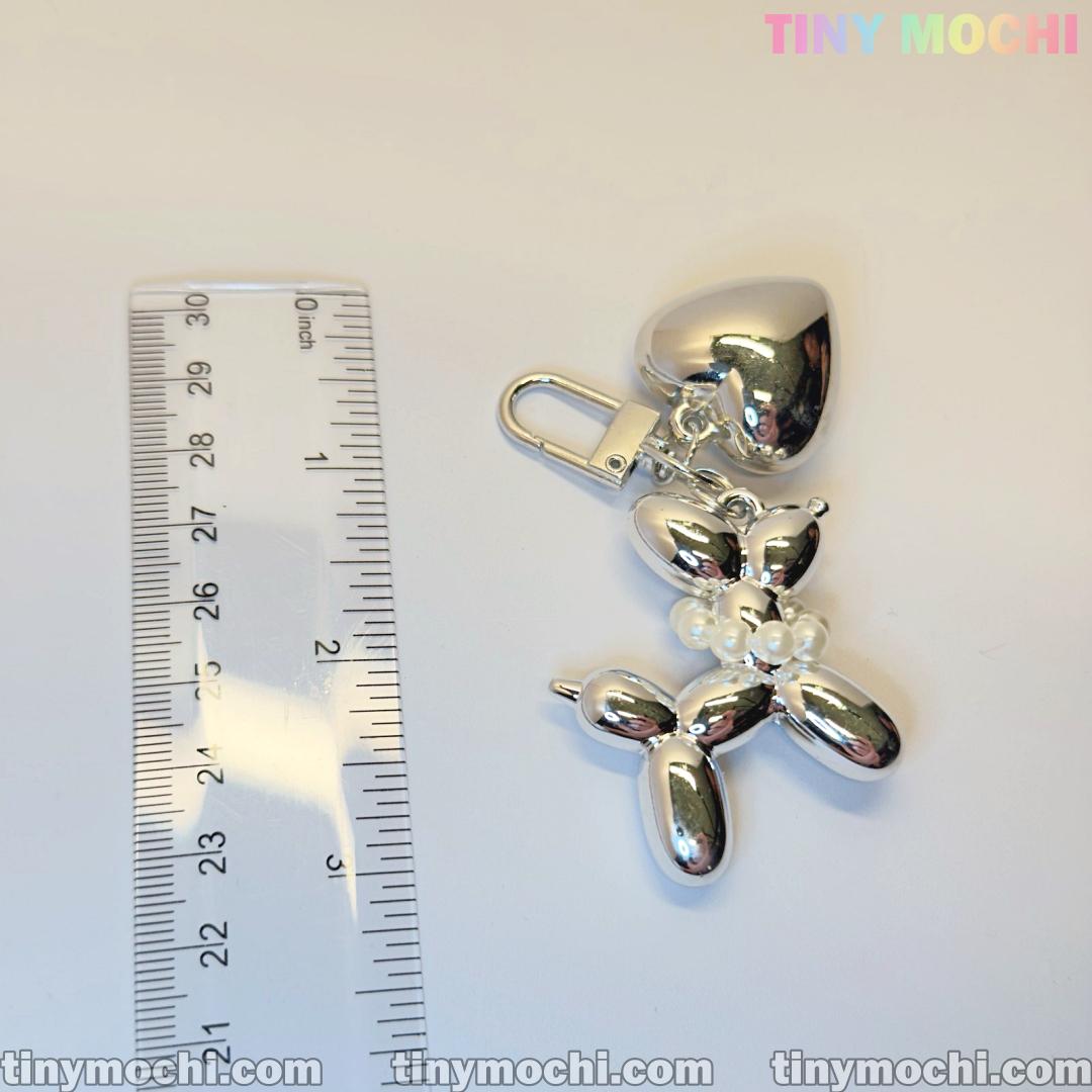 Silver Balloon Dog Keychain with Heart Charm—Cute Alloy Bag Pendant for Backpacks, Handbags, Car Keys, Gifts for Women & Girls - Tiny Mochi