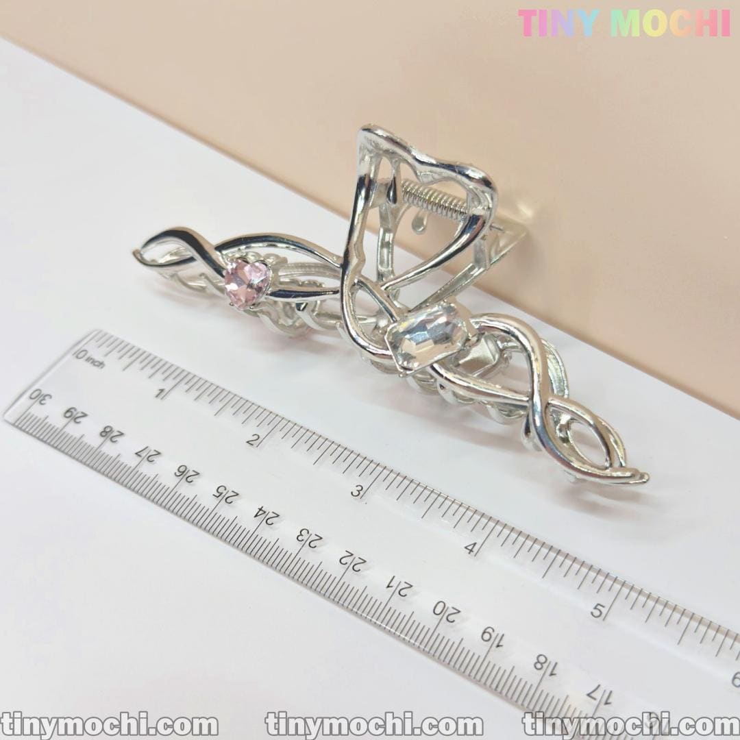 Silver Crystal Heart Hair Claw — Elegant Metal Hair Clip for Women - Tiny Mochi