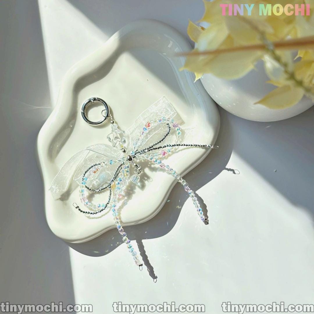 Iridescent Beaded Bow Charm – Handmade Fairycore & Coquette Aesthetic Keychain - Tiny Mochi