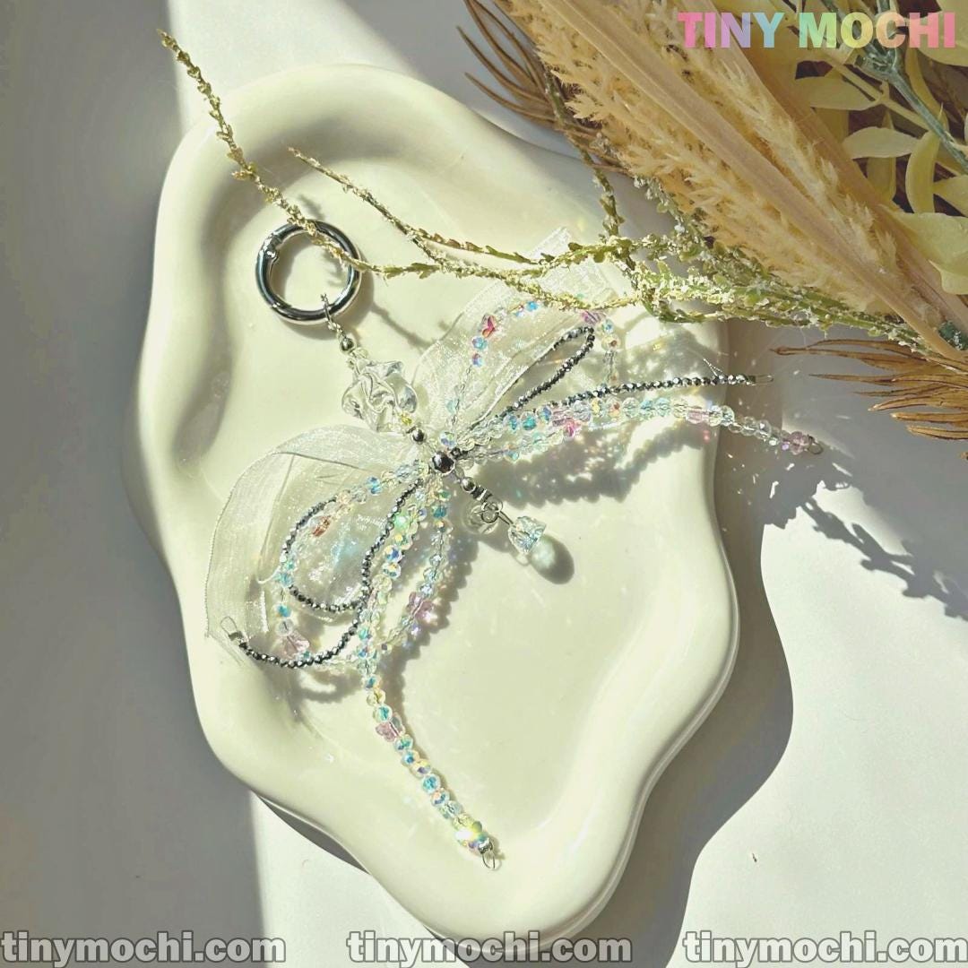 Iridescent Beaded Bow Charm – Handmade Fairycore & Coquette Aesthetic Keychain - Tiny Mochi