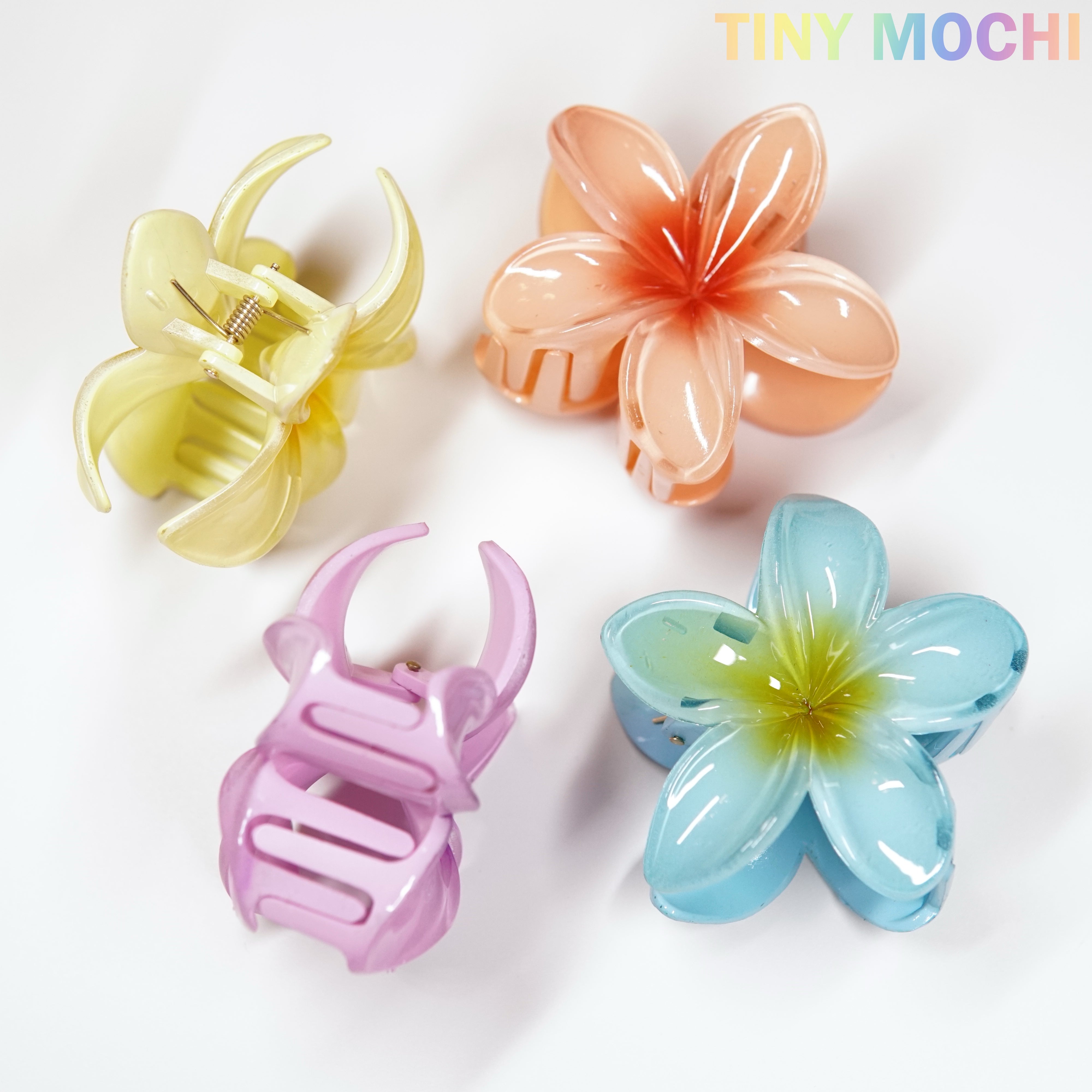 Colorful Flower Shaped, Non-Slip Hair Claw Clip (2.7in/7cm) - Tiny Mochi