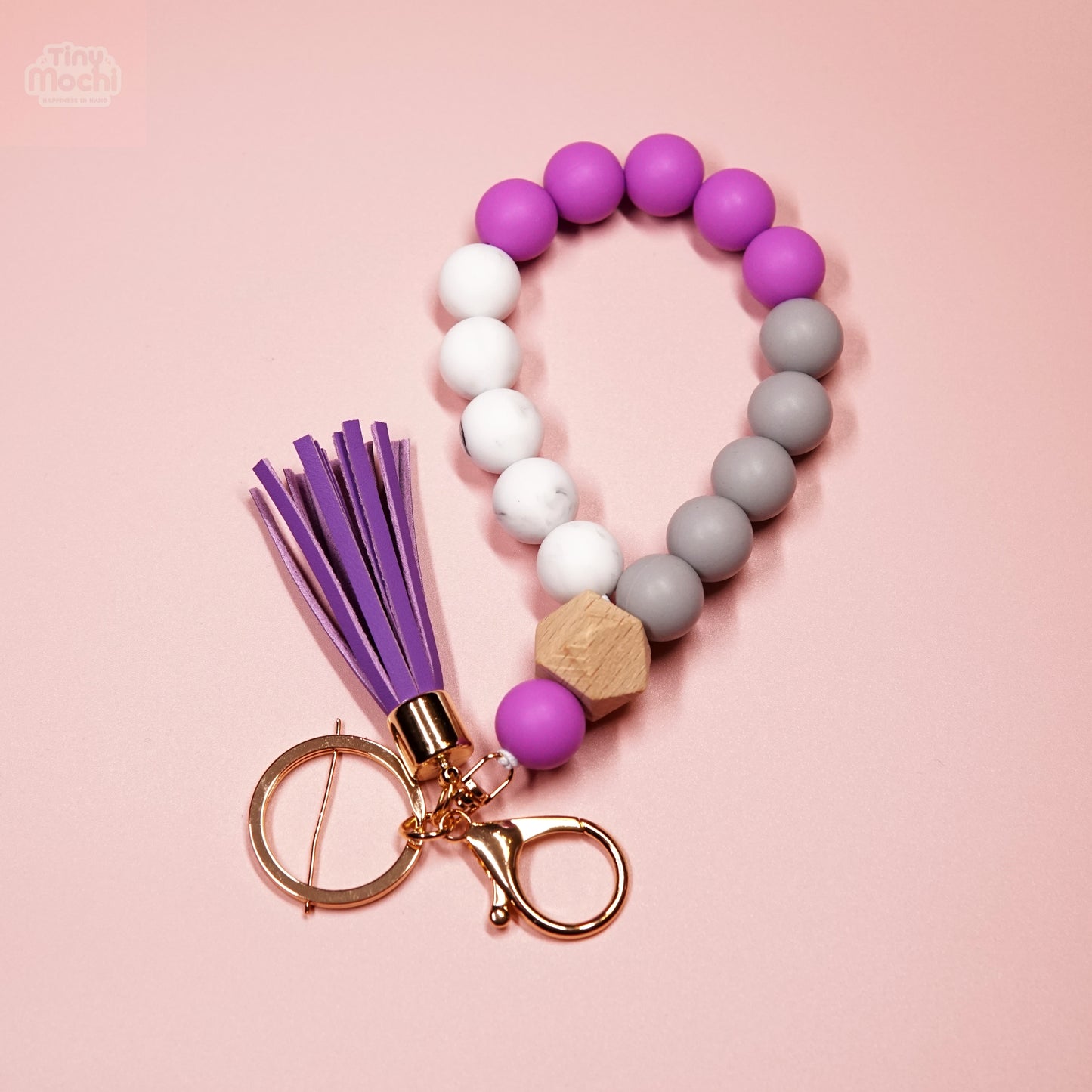 Elastic Silicone Bead Keychain Bracelet Wooden Beads Suede Circle Tassel Wristle - Tiny Mochi