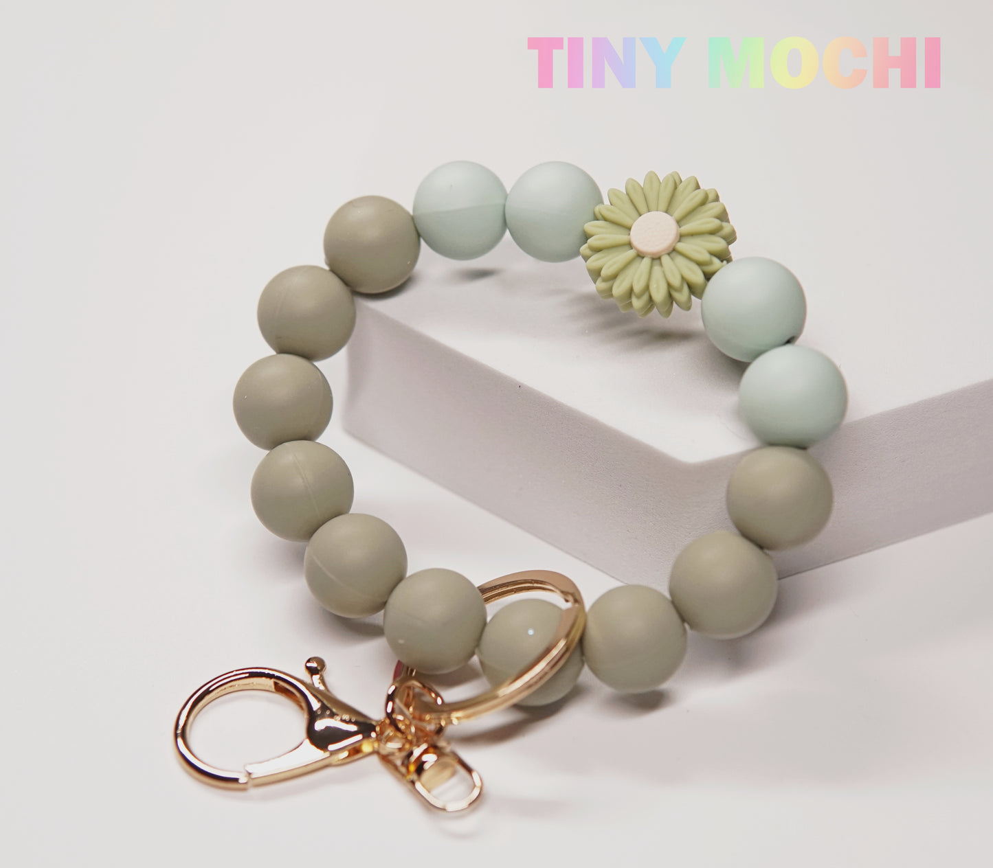 Flower Silicone Beads Elastic Keychain - Tiny Mochi