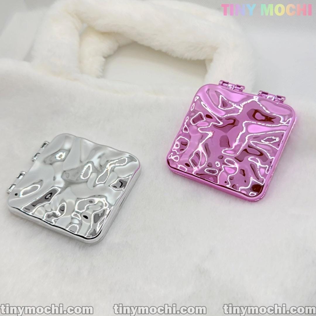 Metallic Mini Compact Mirror – Double-Sided Folding Mirror, Portable Y2K Aesthetic Makeup Accessory - - Tiny Mochi