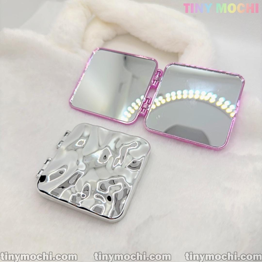Metallic Mini Compact Mirror – Double-Sided Folding Mirror, Portable Y2K Aesthetic Makeup Accessory - - Tiny Mochi