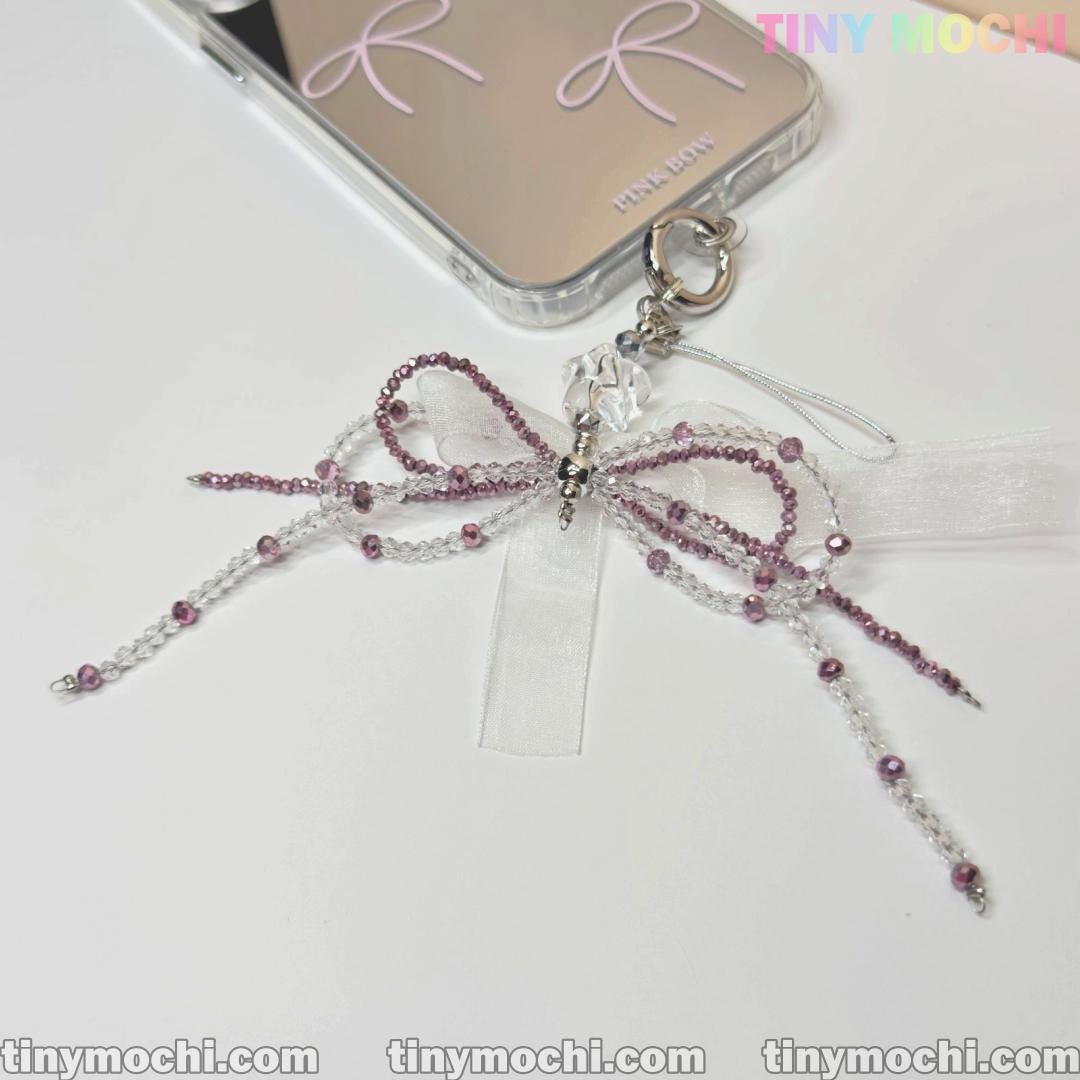 Delicate Beaded Bow Charm – Elegant Y2K & Coquette Aesthetic Keychain - Tiny Mochi